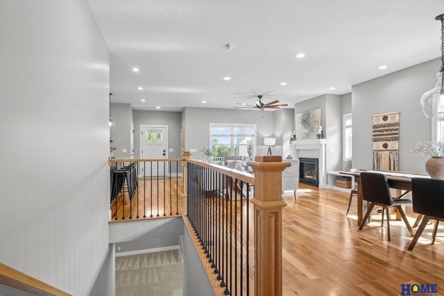 6015 Hidcote Drive, Lincoln, NE 68516