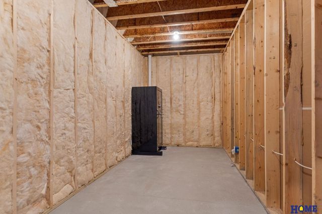 6015 Hidcote Drive, Lincoln, NE 68516