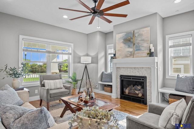 6015 Hidcote Drive, Lincoln, NE 68516