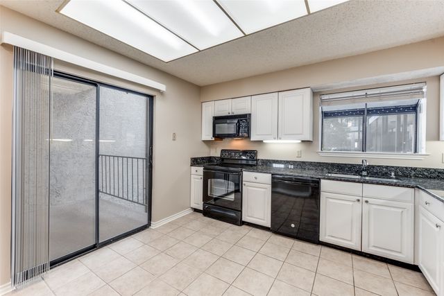 8610 TURTLE CREEK Boulevard 203, Dallas, TX 75225