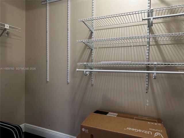 6380 W 27th Ln 105-20, Hialeah, FL 33016