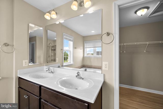 9424 MORNING DEW DR, Hagerstown, MD 21740