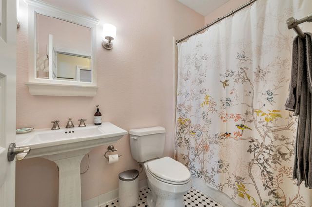 5201 Big Spring ST, Georgetown, TX 78633