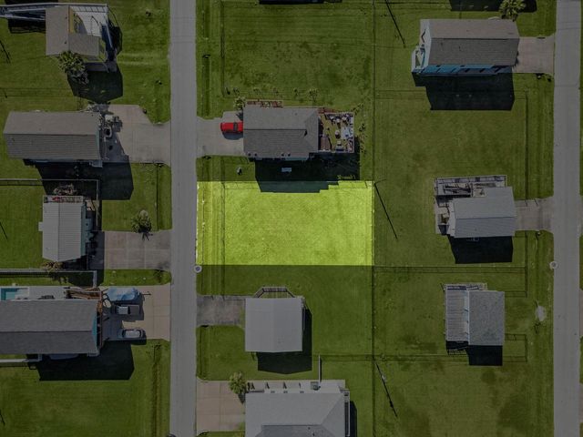 4208 Hardin Drive, Galveston, TX 77554