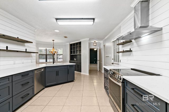 100 Dewitt Circle, Daphne, AL 36526