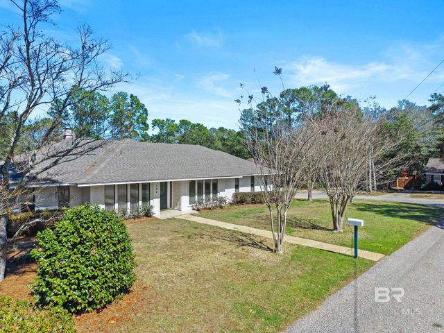 100 Dewitt Circle, Daphne, AL 36526