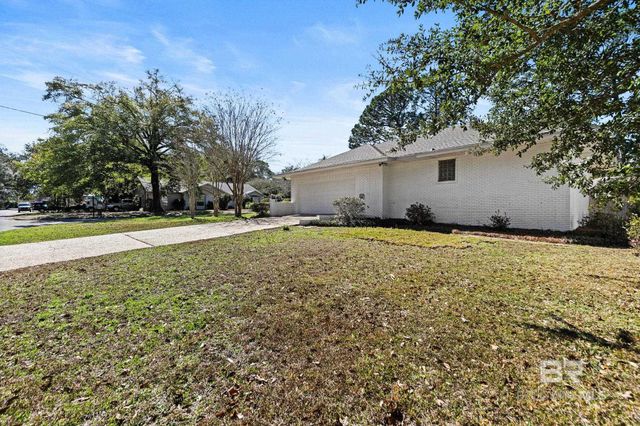 100 Dewitt Circle, Daphne, AL 36526