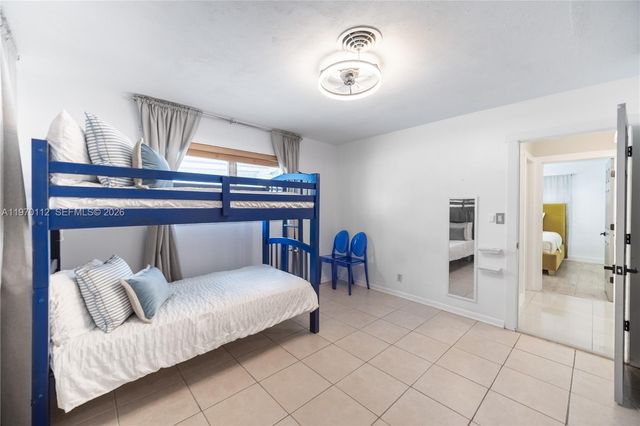 2121 NE 62nd St, Fort Lauderdale, FL 33308