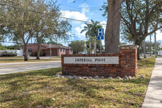 2121 NE 62nd St, Fort Lauderdale, FL 33308