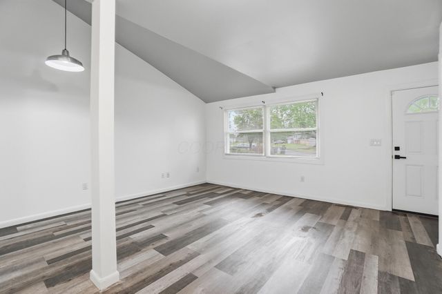5007 Holbrook Drive, Columbus, OH 43232