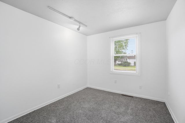 5007 Holbrook Drive, Columbus, OH 43232