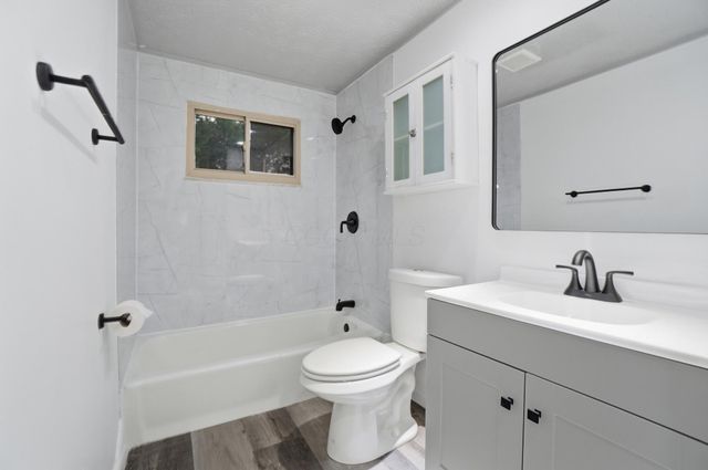 5007 Holbrook Drive, Columbus, OH 43232