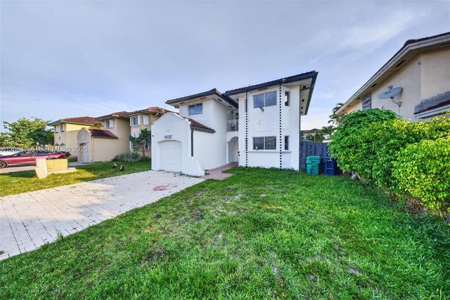 14137 SW 164th Terrace, Miami, FL 33177