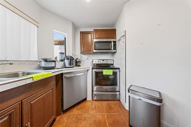 14137 SW 164th Terrace, Miami, FL 33177