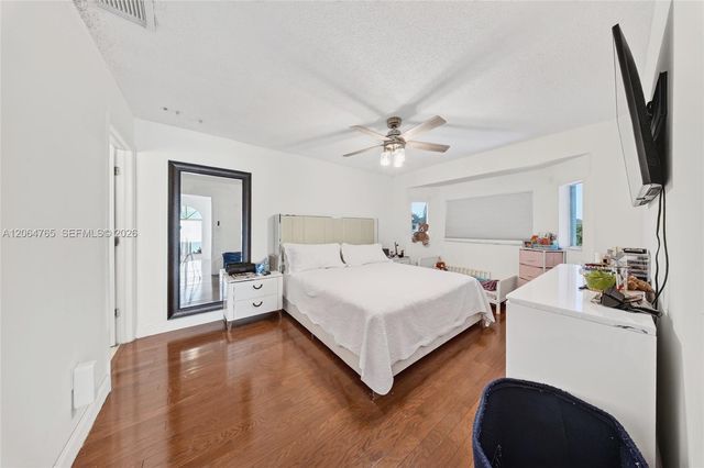 14137 SW 164th Terrace, Miami, FL 33177