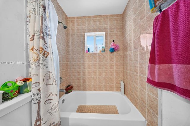 14137 SW 164th Terrace, Miami, FL 33177