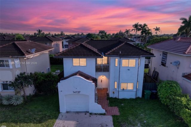 14137 SW 164th Terrace, Miami, FL 33177