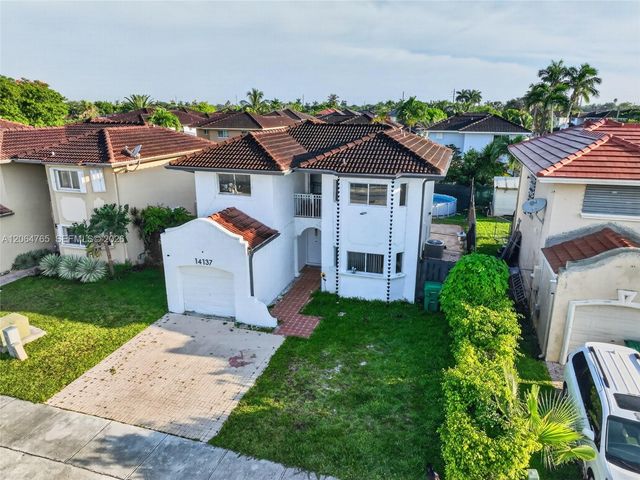 14137 SW 164th Terrace, Miami, FL 33177