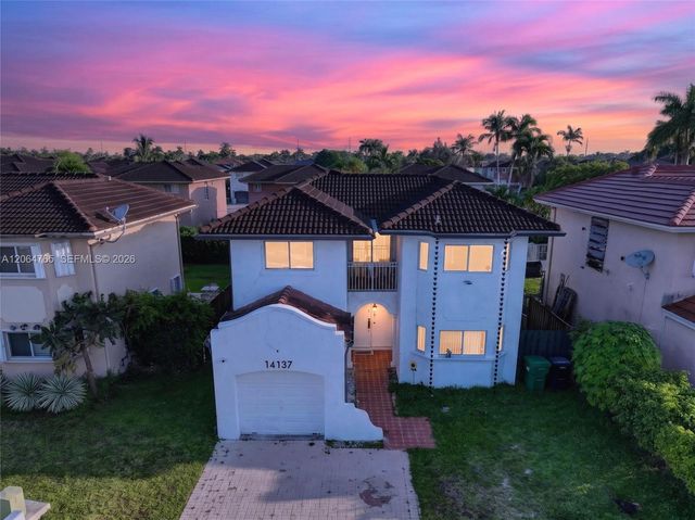 14137 SW 164th Terrace, Miami, FL 33177