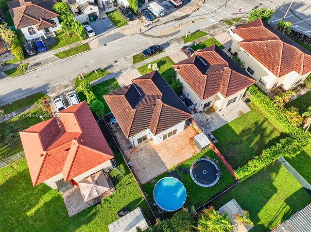 14137 SW 164th Terrace, Miami, FL 33177