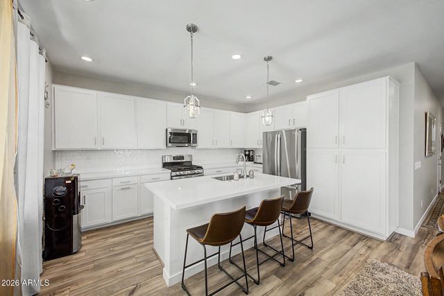 9920 E TAMERY Avenue, Mesa, AZ 85212
