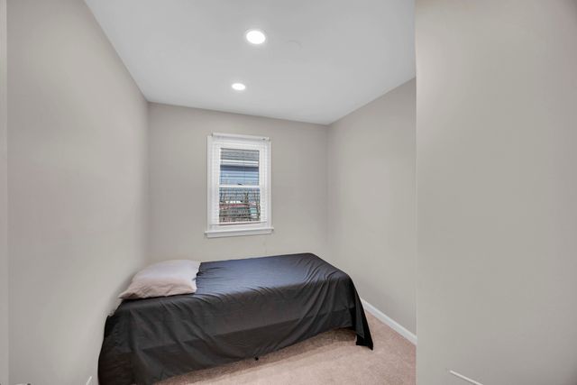 128 55th Street, Downers Grove, IL 60515