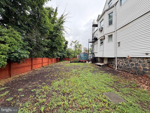 3639 LIBERTY HEIGHTS AVE, Baltimore, MD 21215