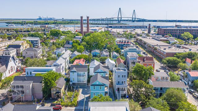 52 Aiken Street Apt A, Charleston, SC 29403
