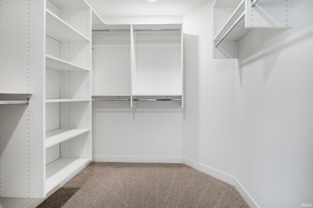 4874 Whittlebury Drive, Fort Wayne, IN 46818