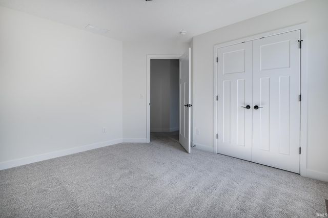 4874 Whittlebury Drive, Fort Wayne, IN 46818