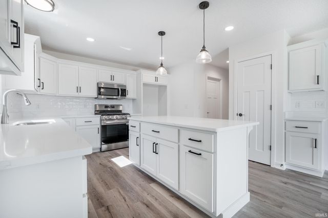 4874 Whittlebury Drive, Fort Wayne, IN 46818