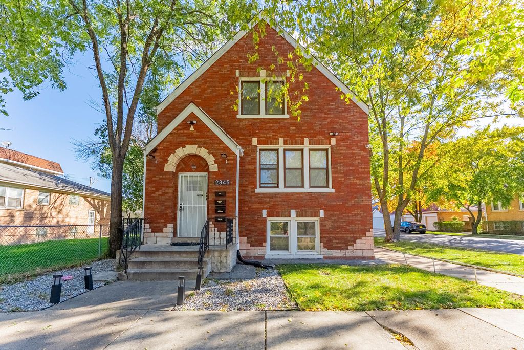 2345 Ridgeland Avenue 2, Berwyn, IL 60402
