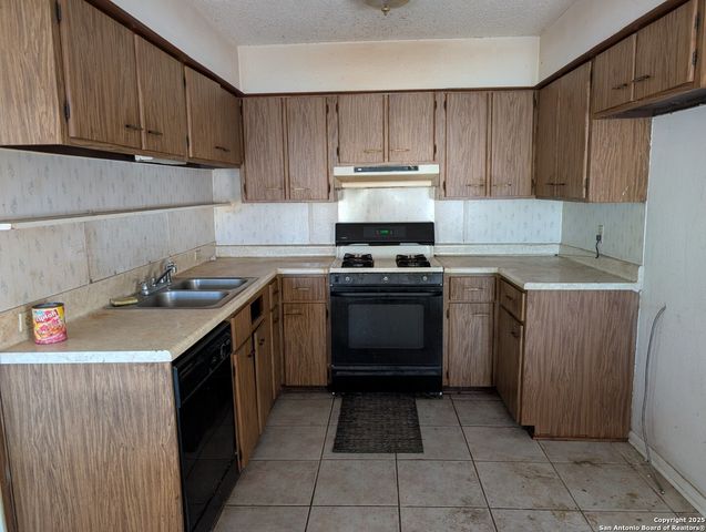 419 Bertetti, San Antonio, TX 78227