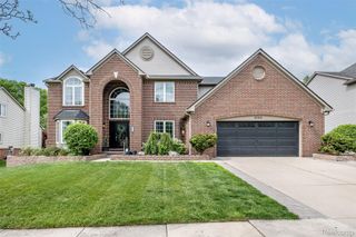 2780 Ivy Hill Drive, Commerce Charter Township, MI 48382