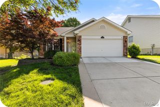 10140 Shapfield Lane, Affton, MO 63123