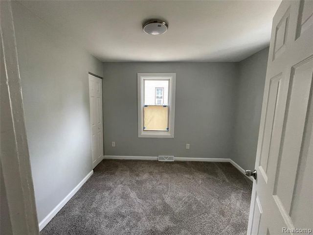 818 Cedar Street, Pontiac, MI 48342