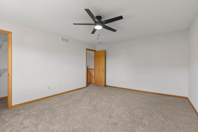 4244 Jarmann Lane, Shakopee, MN 55379