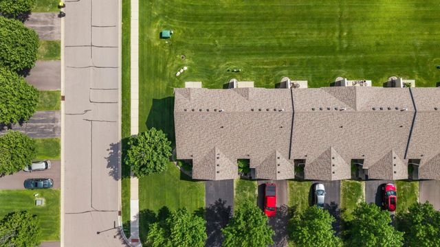 4244 Jarmann Lane, Shakopee, MN 55379