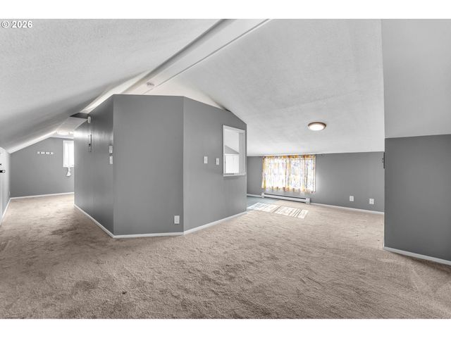 6424 Se 57TH Ave, Portland, OR 97206