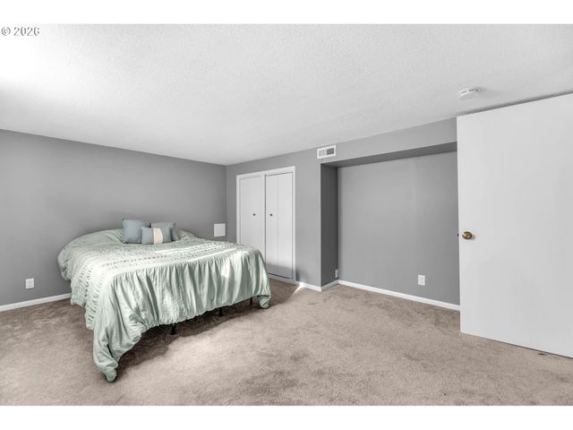 6424 Se 57TH Ave, Portland, OR 97206