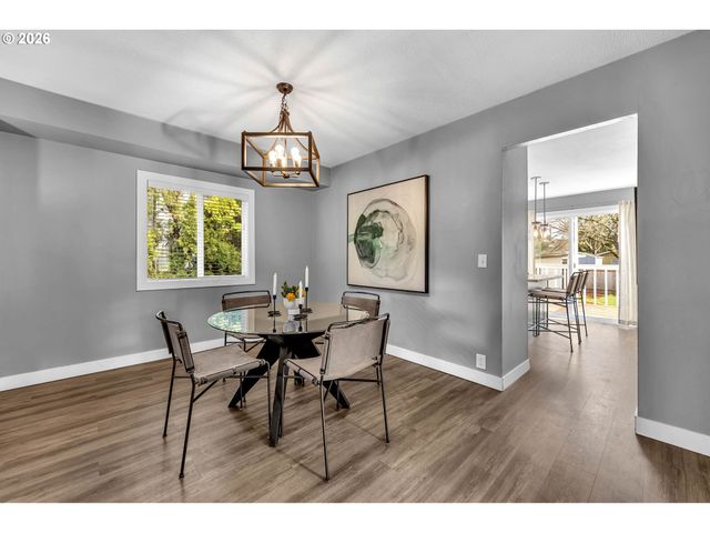 6424 Se 57TH Ave, Portland, OR 97206