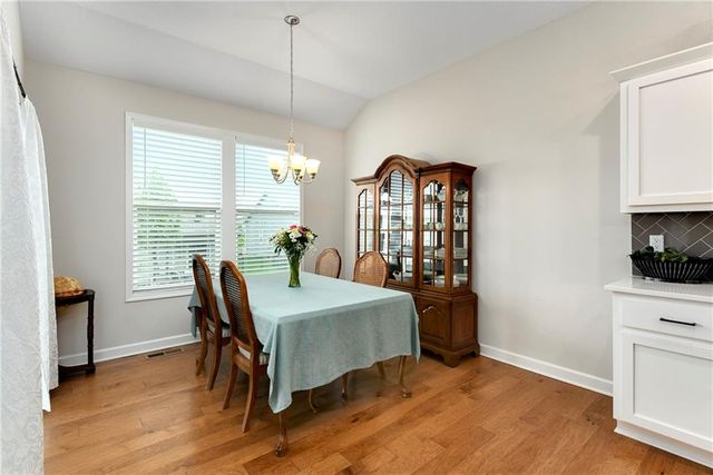124 SE Briar Valley Lane, Blue Springs, MO 64064