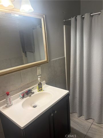17787 IVY Avenue, Fontana, CA 92335
