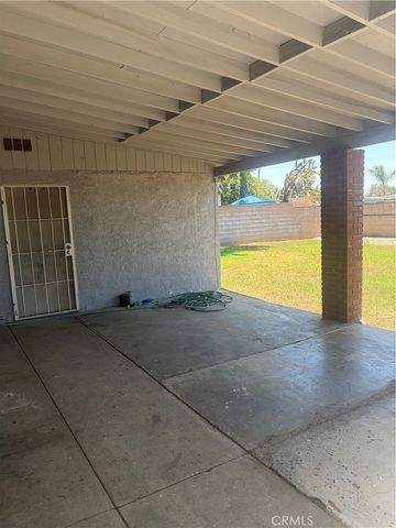 17787 IVY Avenue, Fontana, CA 92335