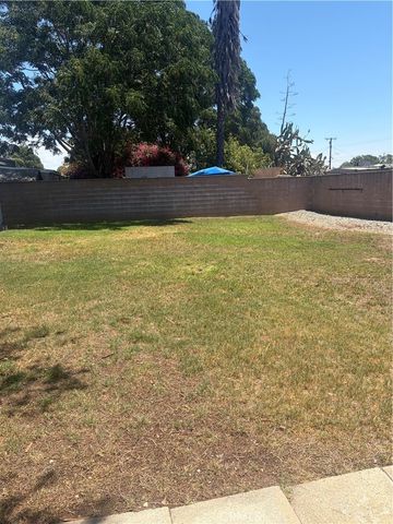 17787 IVY Avenue, Fontana, CA 92335