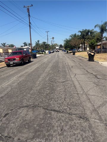 17787 IVY Avenue, Fontana, CA 92335