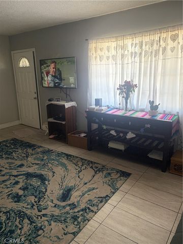 17787 IVY Avenue, Fontana, CA 92335