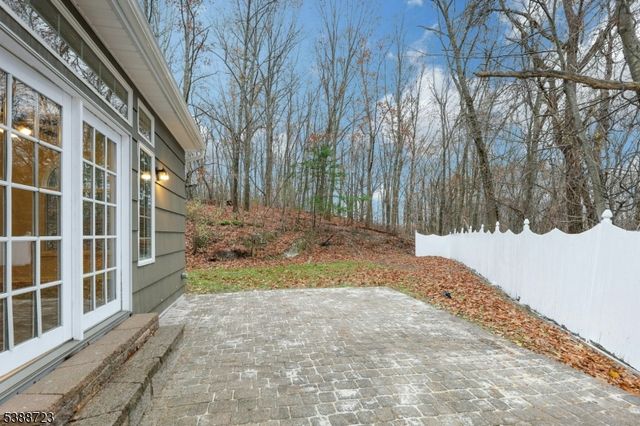 19 Courtland Dr, Wantage Twp., NJ 07461