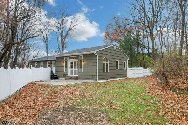 19 Courtland Dr, Wantage Twp., NJ 07461