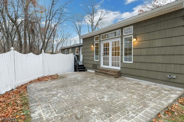 19 Courtland Dr, Wantage Twp., NJ 07461